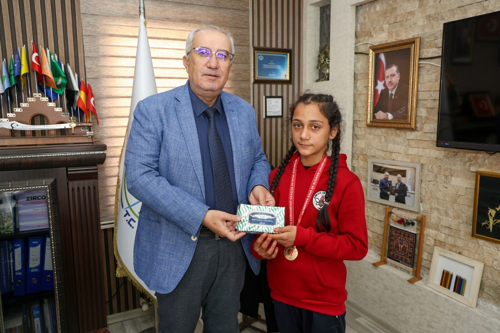 6C9E5201 71C5 4Abb 994A Aa8048Db55C6