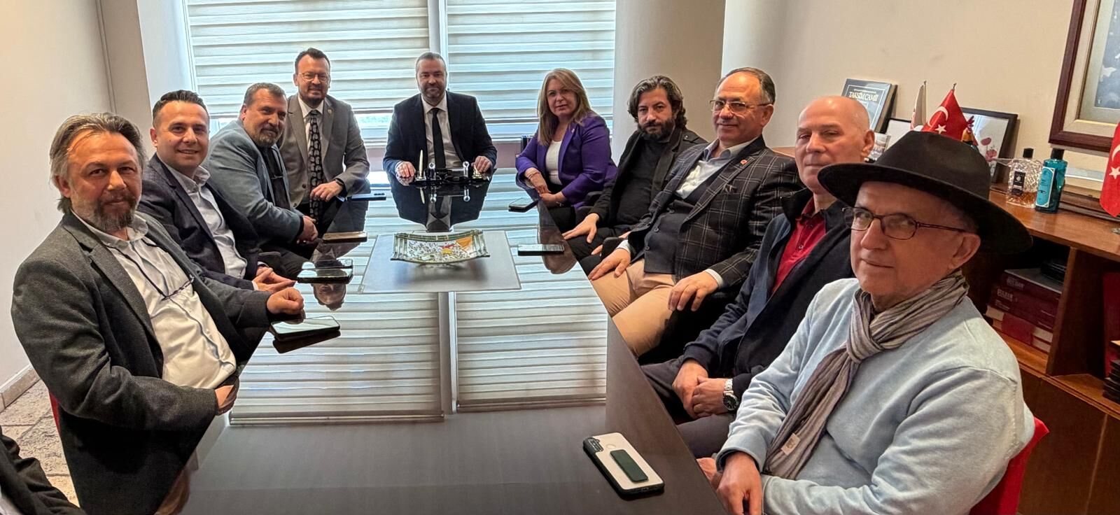 D0552C57 E954 4A42 A82C Ff8667B59144