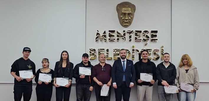 251Ff1A9 200C 4775 8151 1957C7Fe266D-1