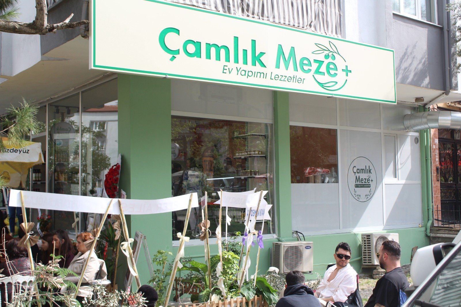 C008B081 2063 4180 96De 7163891Eb784