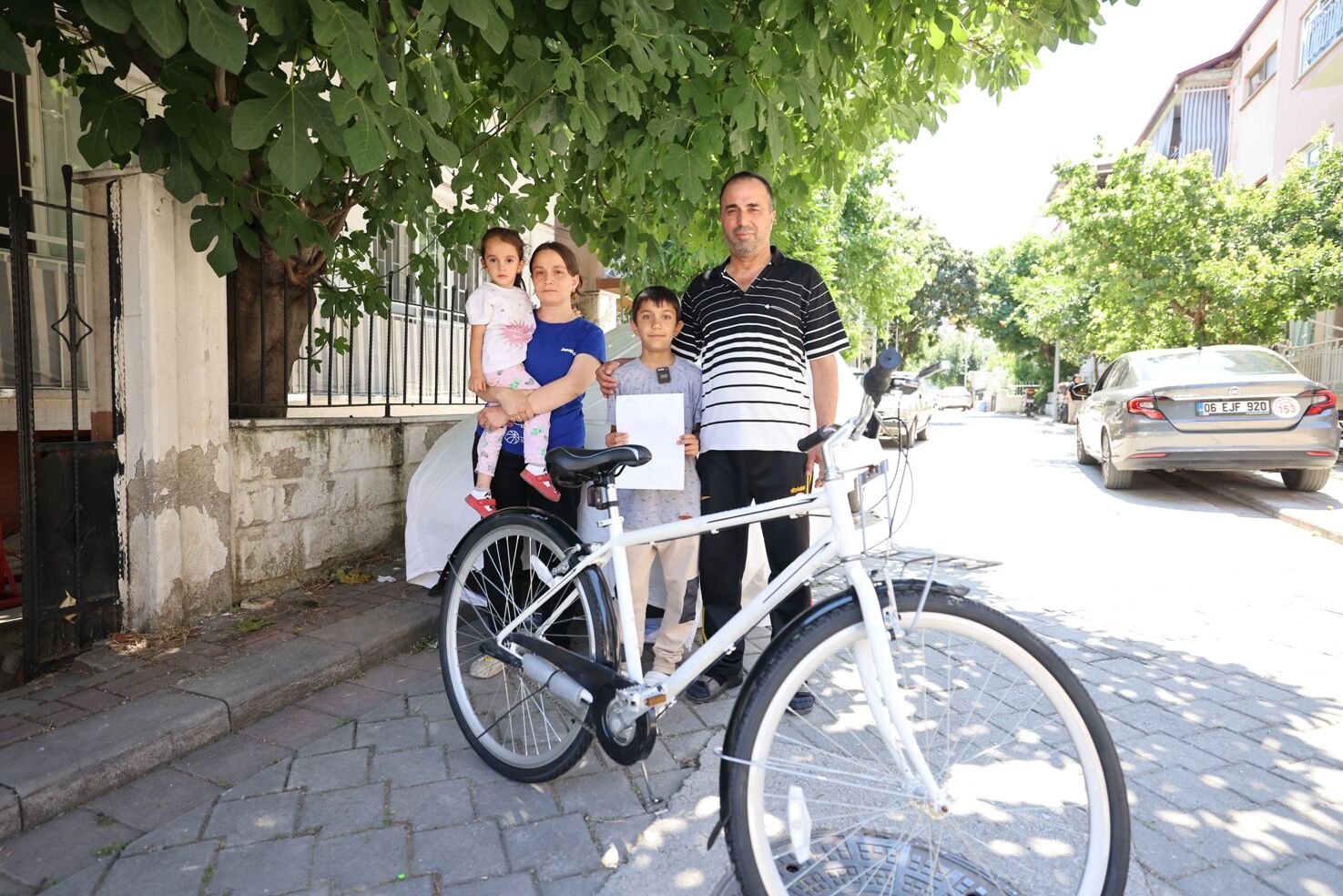 Denizli Büyükşehir’den Miniklere Bisiklet Hediyesi (4)-1