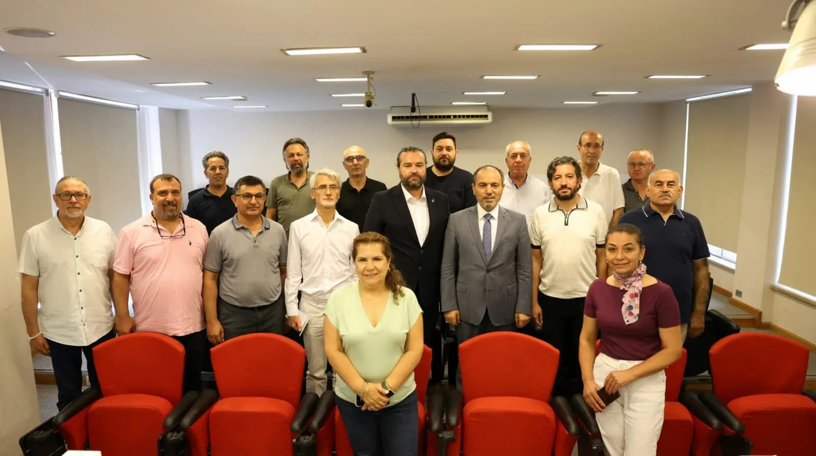Rektor Gungorden Universitenin Gelecegine Dair Carpici Mesaj 5