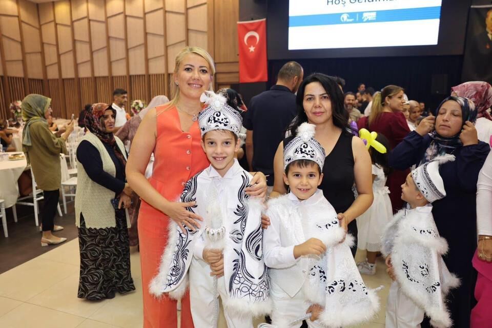 1 R Y9927 8 2026 M E R K E Z E F E N D İ’ D E6’ N C I K E Z D Ü Z E N L E N E N S Ü N N E T Ş Ö L E N İ Ç O C U K L A R I N Y Ü Z Ü N Ü G Ü L D Ü R D Ü(4)