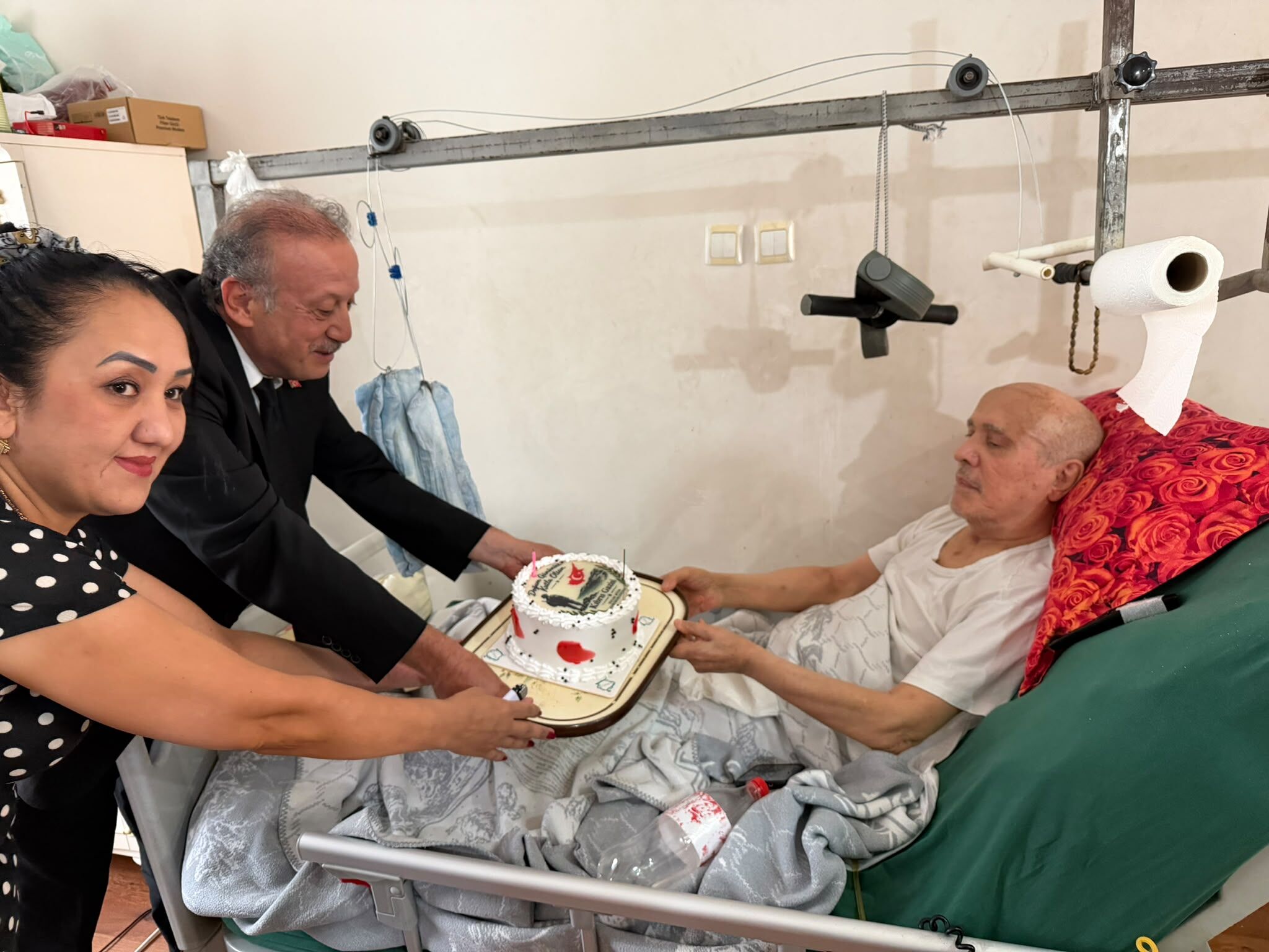 Kaymakam Demir'den Gazi Samsa'ya  AnlamIı Ziyaret